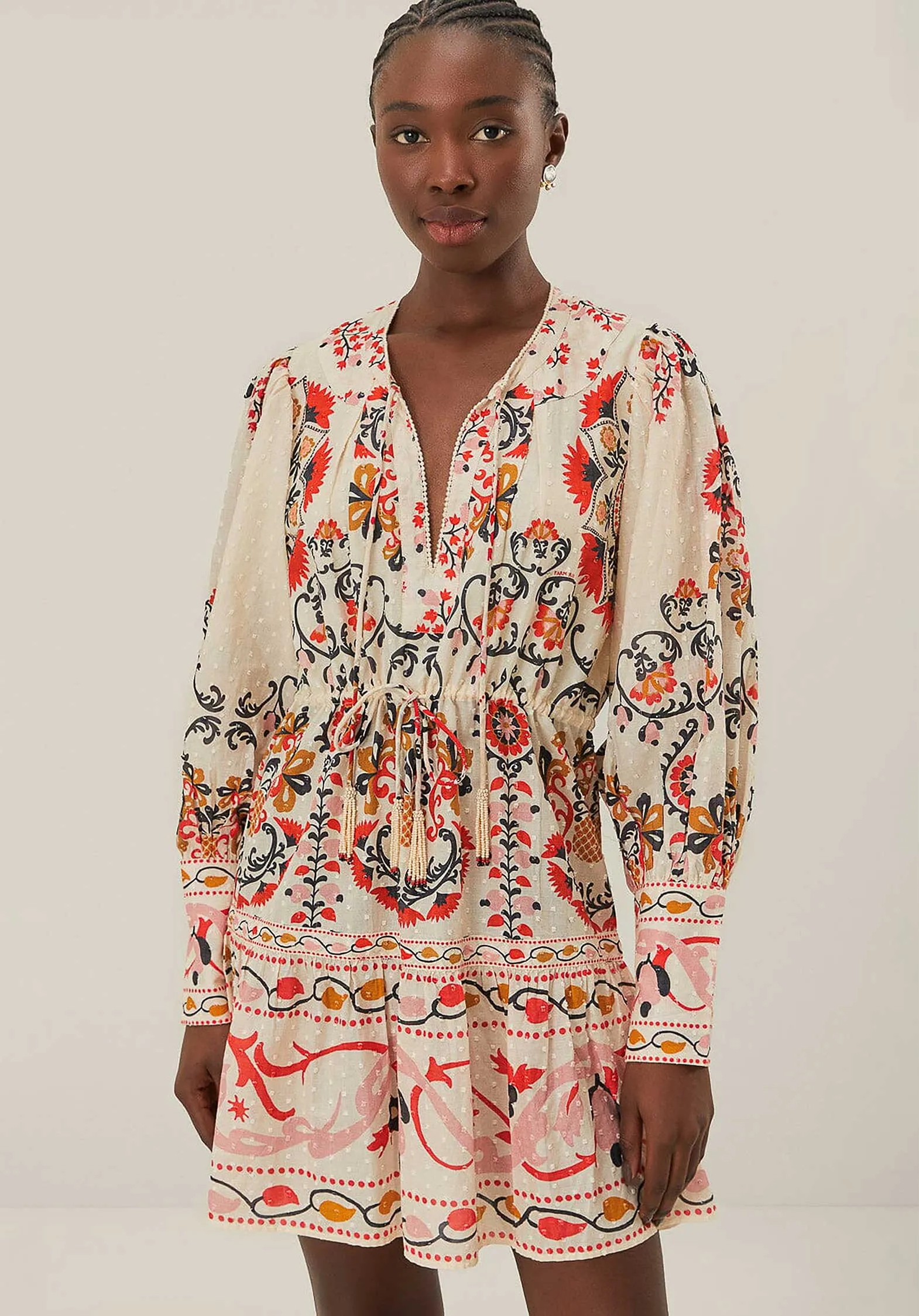 328912 Cashew-Mandala-Cream