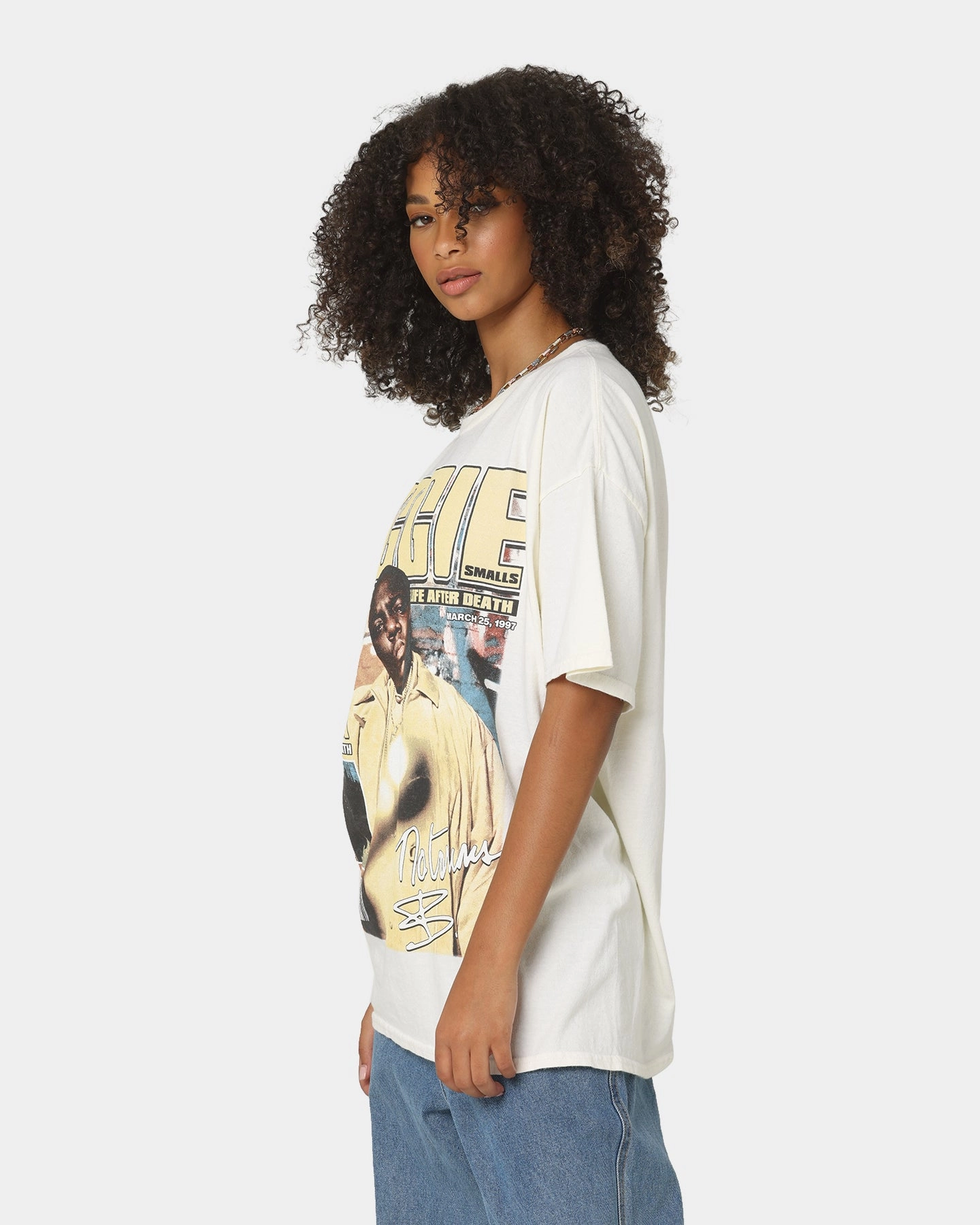 Notorious B.I. Biggie Magazine Cover T-Shirt Off White