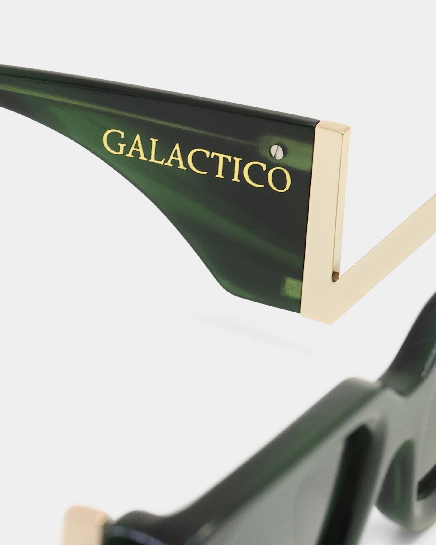 NUQE Elevare Sunglasses Green/Gold