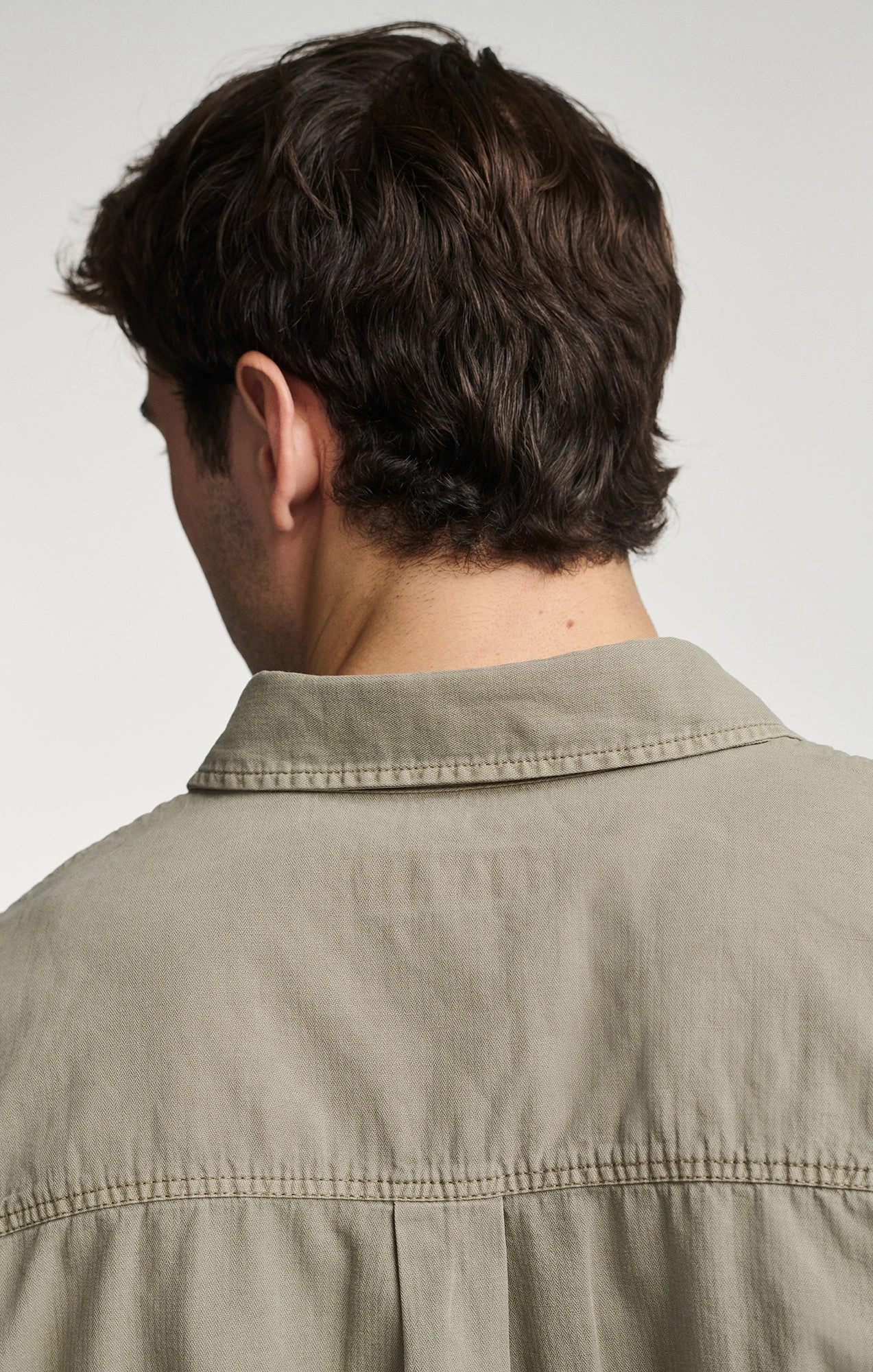 ONE POCKET BUTTON-UP SHIRT IN ROASTED CASHEW
