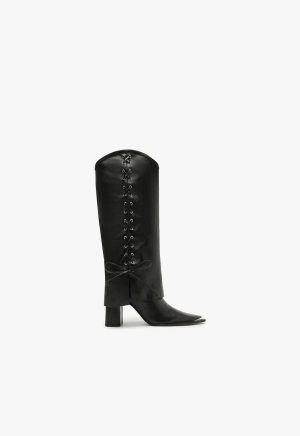 Raffaela Cloak Eyelets Boot