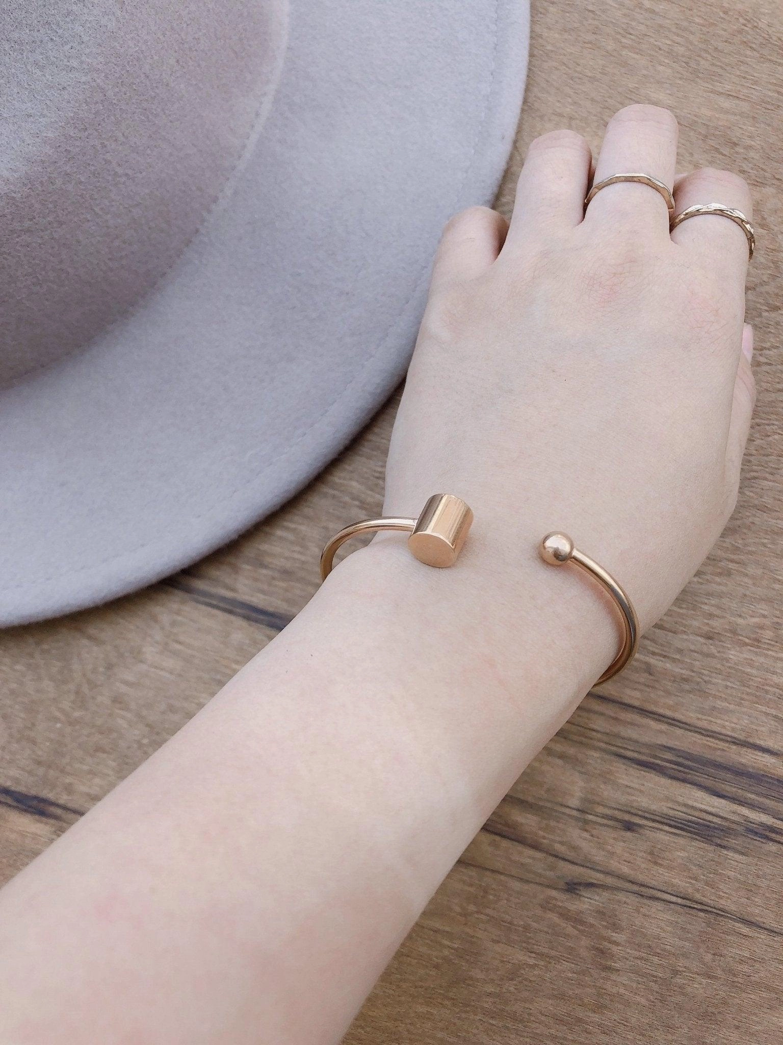Simple Cuff Flex Bracelet
