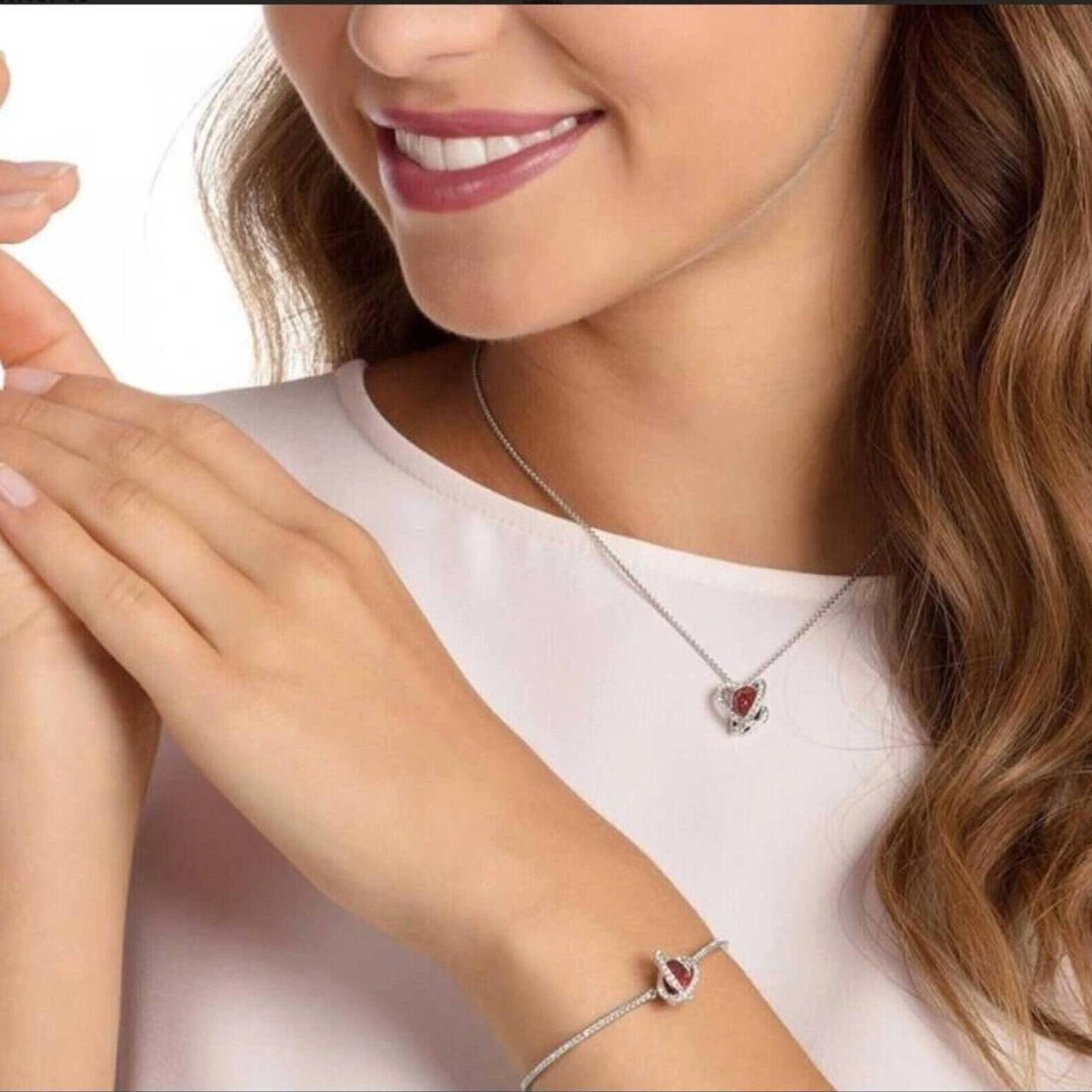 Swarovski Women's Necklace and Bracelet Set - Outstanding Red and White | 5463761