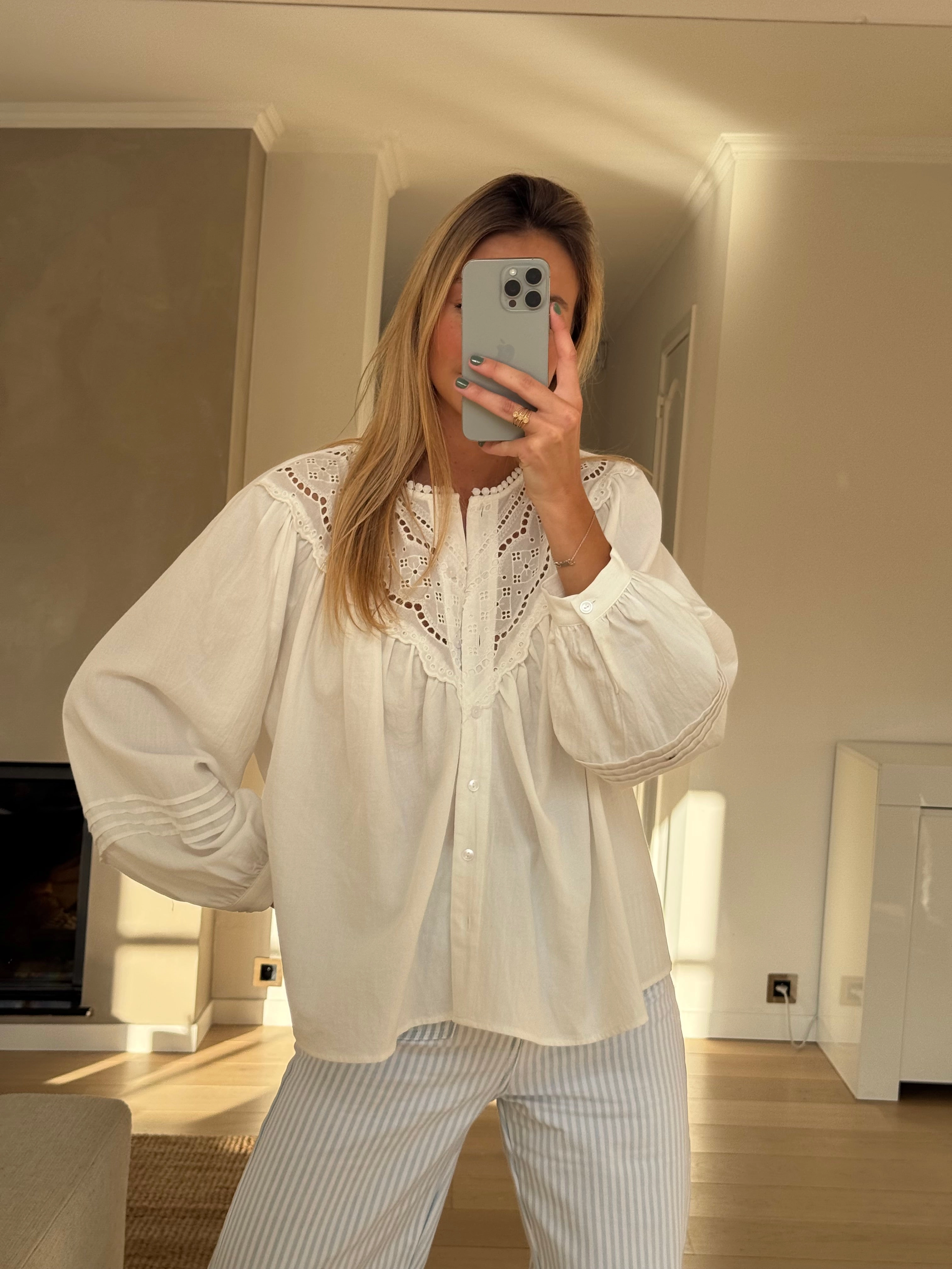 White Fedo Blouse